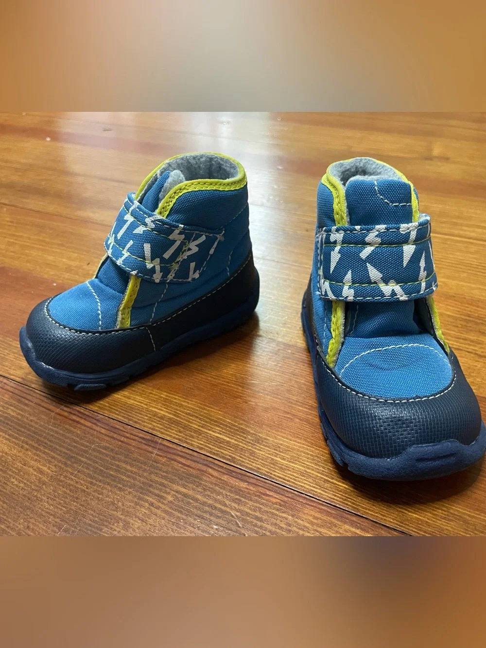 See Kai Run Blue and Yellow Lightning Strap Winter Snow Boots Size 5